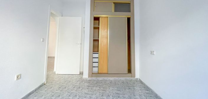 Image No.18-2 Bed Bungalow for sale