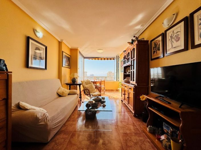 Image No.10-2 Bed House for sale