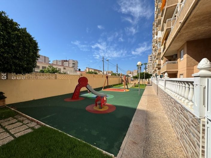 Image No.25-Propriété de 2 chambres à vendre à Torrevieja