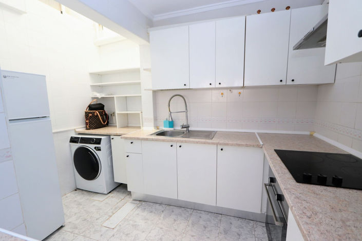 Image No.8-2 Bed Apartment for sale