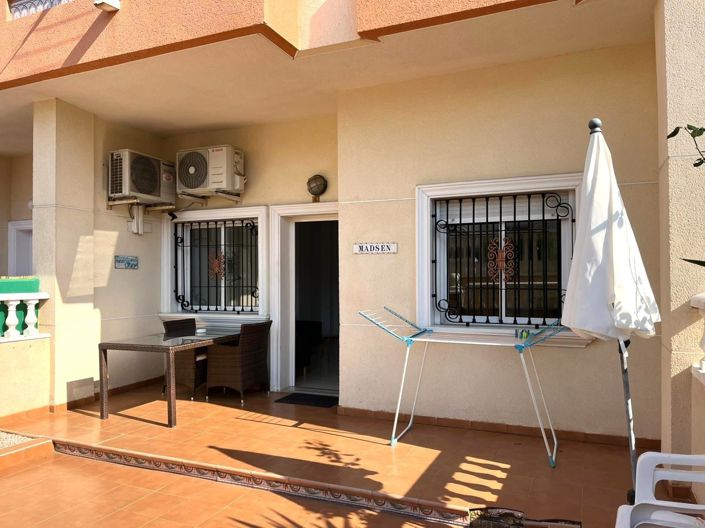 Image No.21-2 Bed Bungalow for sale