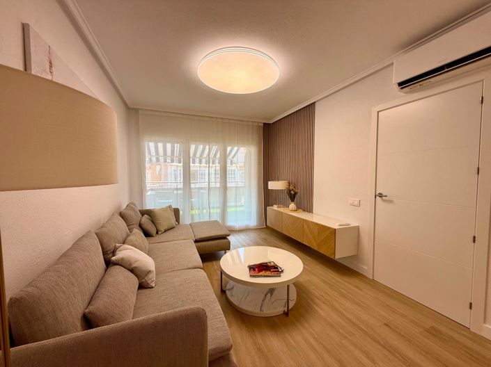 Image No.14-2 Bed Apartment for sale
