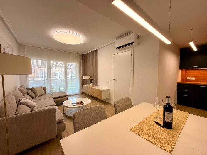 Image No.15-2 Bed Apartment for sale