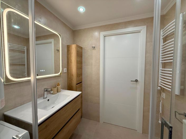 Image No.21-2 Bed Apartment for sale