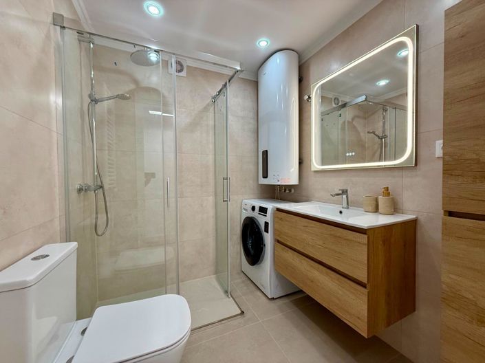 Image No.22-2 Bed Apartment for sale