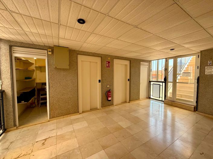 Image No.29-2 Bed Apartment for sale