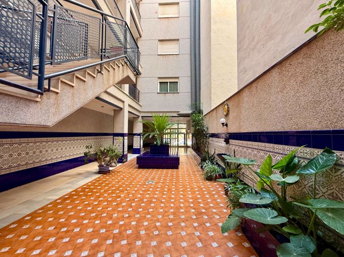 Image No.33-2 Bed Apartment for sale