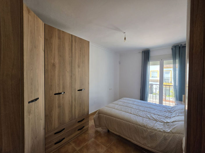 Image No.7-3 Bed Townhouse for sale