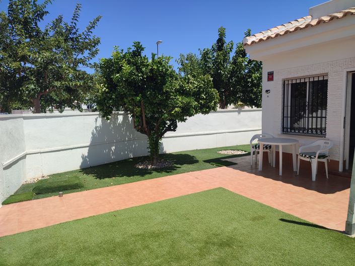 Image No.21-2 Bed House for sale