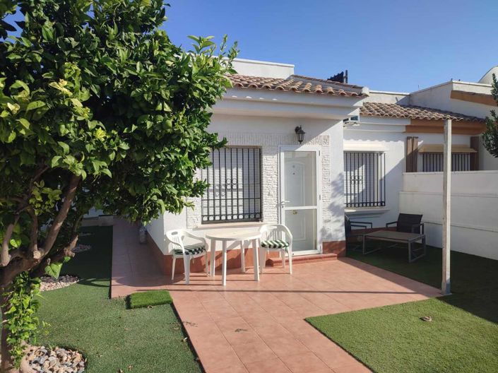 Image No.26-2 Bed House for sale