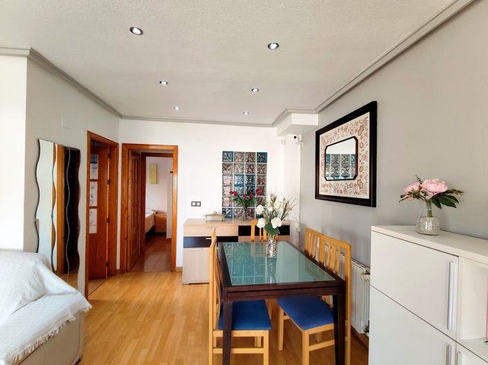 Image No.5-6 Bed Townhouse for sale