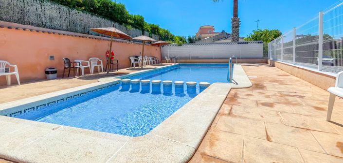 Image No.2-3 Bed Townhouse for sale