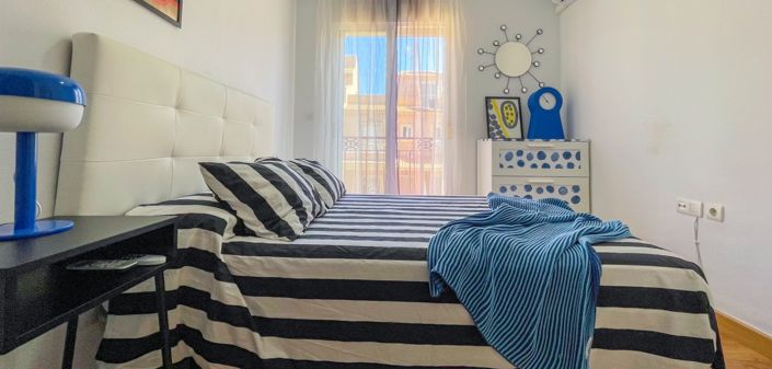 Image No.20-3 Bed Townhouse for sale