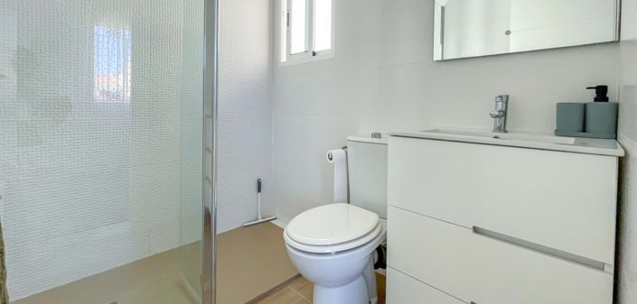Image No.24-3 Bed Townhouse for sale