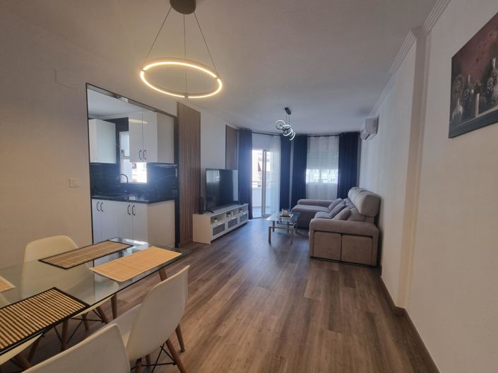 Image No.22-3 Bed Property for sale