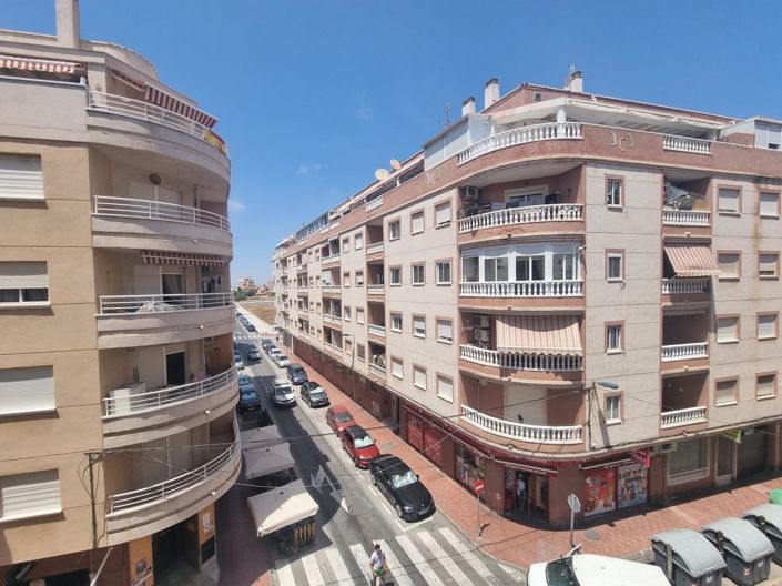 Image No.35-3 Bed Property for sale