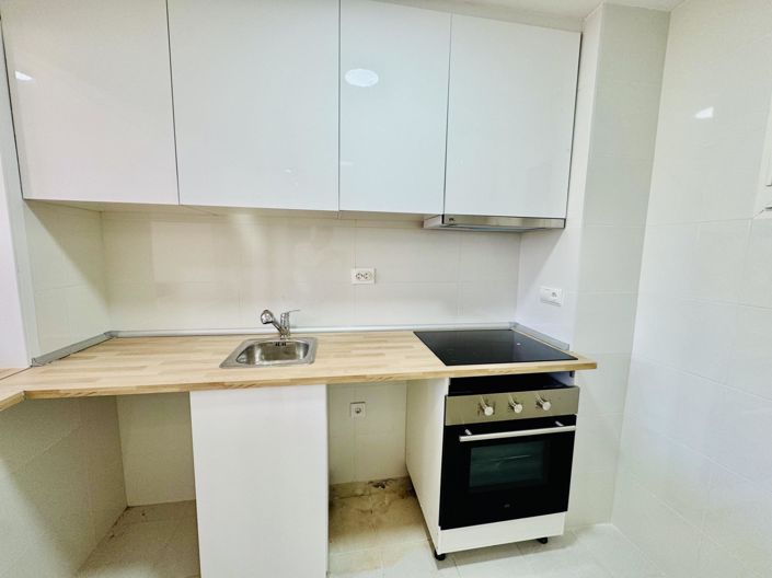 Image No.10-2 Bed Apartment for sale
