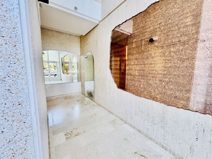 Image No.20-2 Bed Apartment for sale