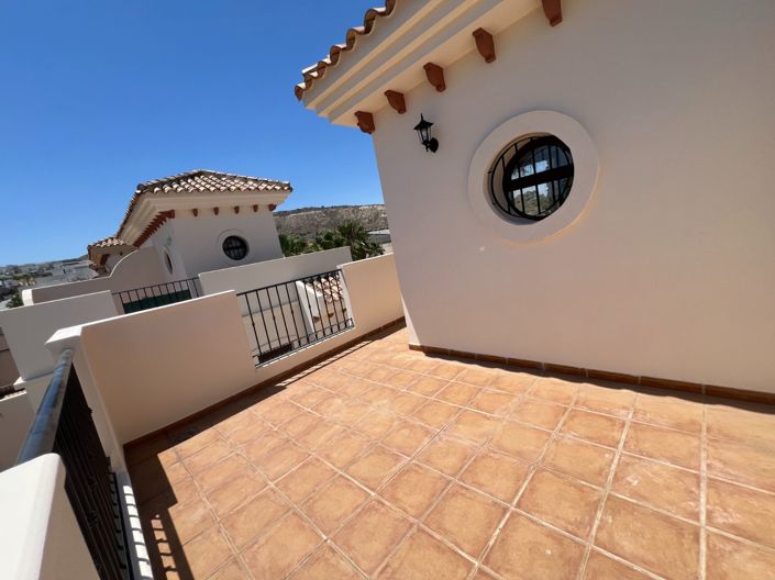 Image No.28-3 Bed Villa for sale