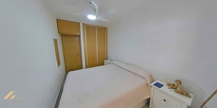 Image No.24-2 Bed Bungalow for sale