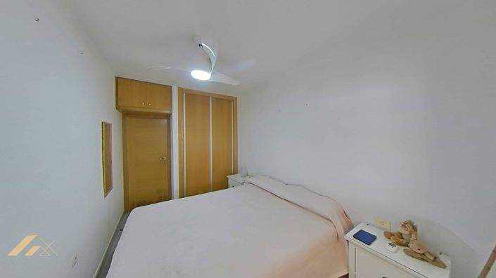 Image No.25-2 Bed Bungalow for sale