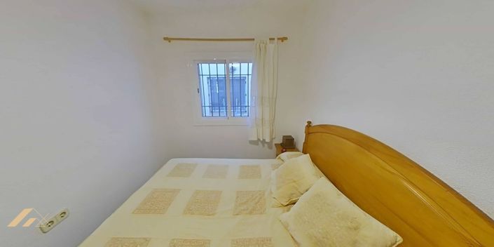 Image No.29-2 Bed Bungalow for sale