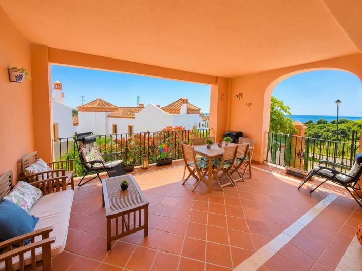 Image No.2-3 Bed Villa for sale
