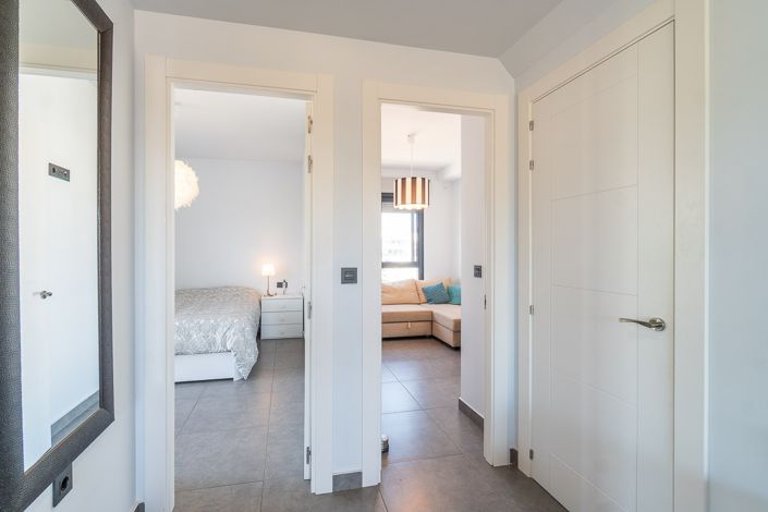 Image No.24-3 Bed Apartment for sale