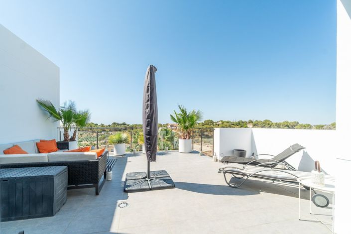 Image No.36-3 Bed Apartment for sale