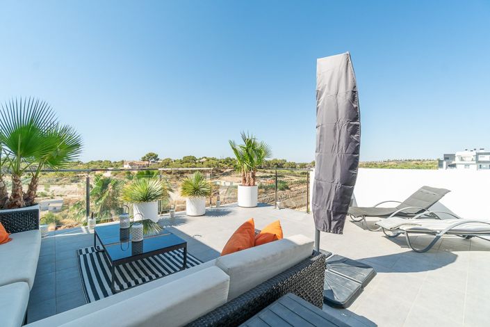 Image No.38-3 Bed Apartment for sale