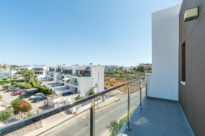 Image No.47-3 Bed Apartment for sale