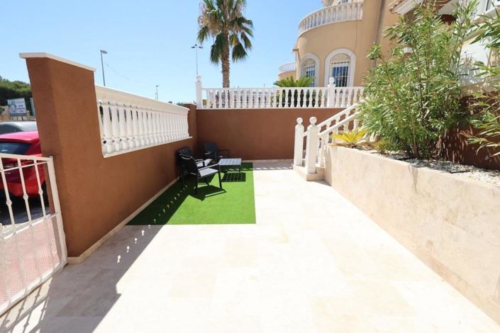 Image No.18-3 Bed Villa for sale