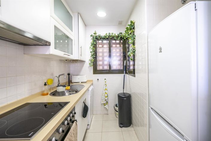Image No.11-2 Bed Apartment for sale
