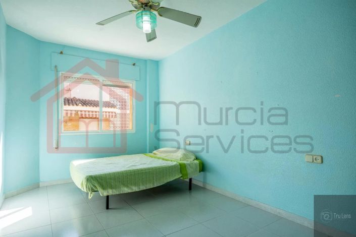 Image No.10-3 Bed Apartment for sale