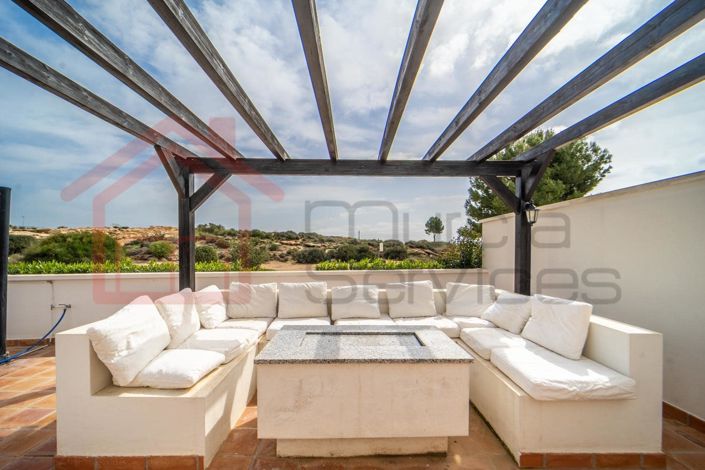 Image No.15-4 Bed Villa for sale