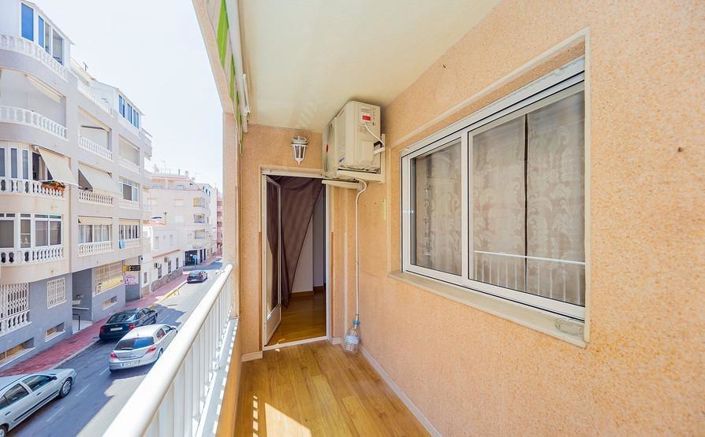Image No.6-Appartement de 2 chambres à vendre à Torrevieja