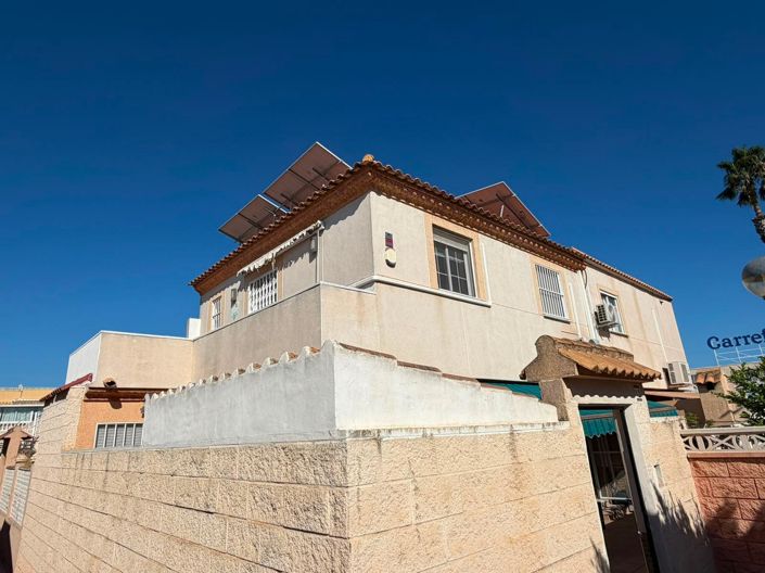 Image No.2-3 Bed Quad for sale