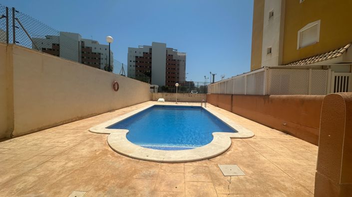 Image No.29-2 Bed House for sale