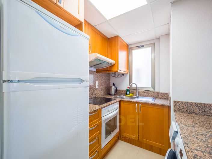 Image No.9-2 Bed House for sale