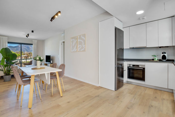 Image No.24-3 Bed Property for sale