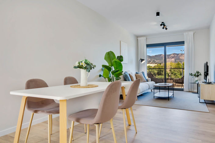 Image No.4-3 Bed Property for sale