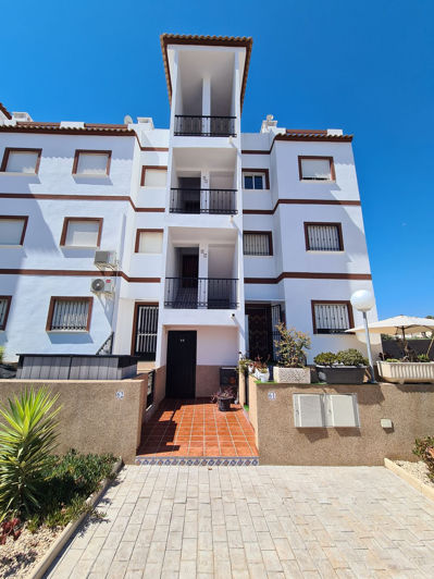 Image No.27-2 Bed Apartment for sale