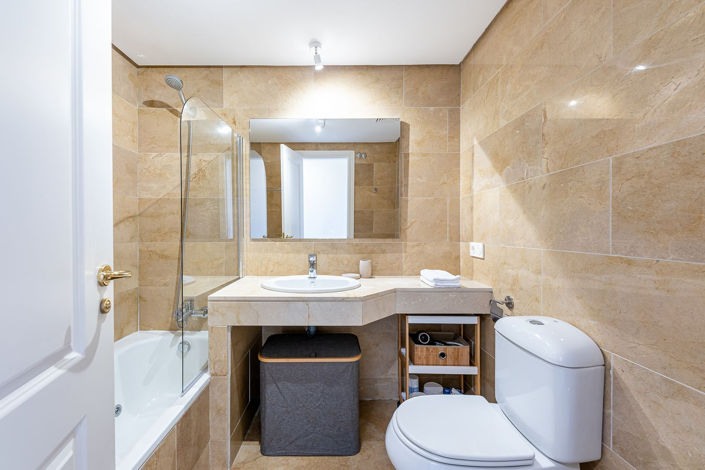 Image No.17-2 Bed Apartment for sale
