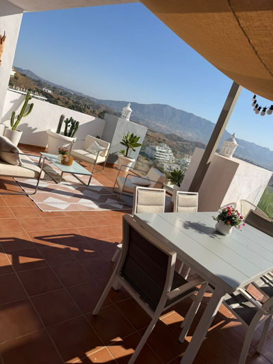 Image No.15-2 Bed Property for sale