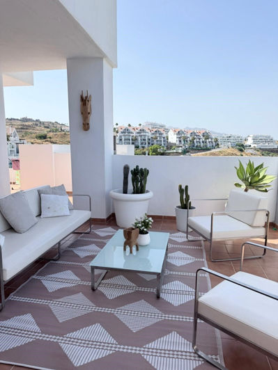 Image No.26-2 Bed Property for sale