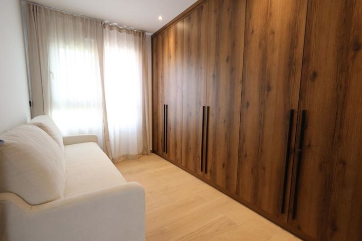 Image No.6-3 Bed Apartment for sale
