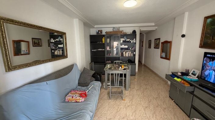 Image No.3-Appartement de 2 chambres à vendre à Torrevieja