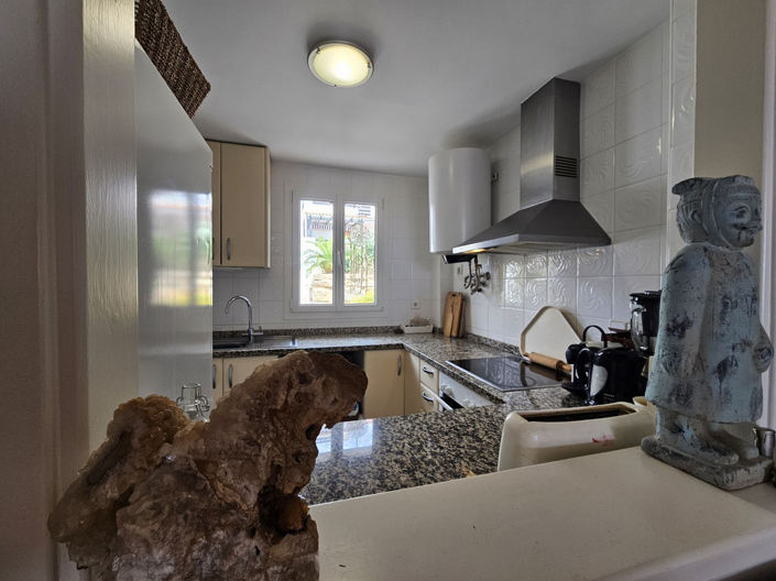 Image No.8-3 Bed Apartment for sale