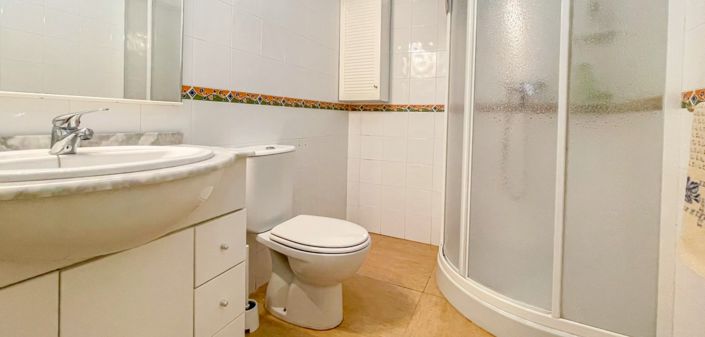 Image No.37-4 Bed Townhouse for sale