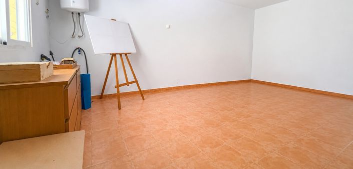 Image No.39-4 Bed Townhouse for sale
